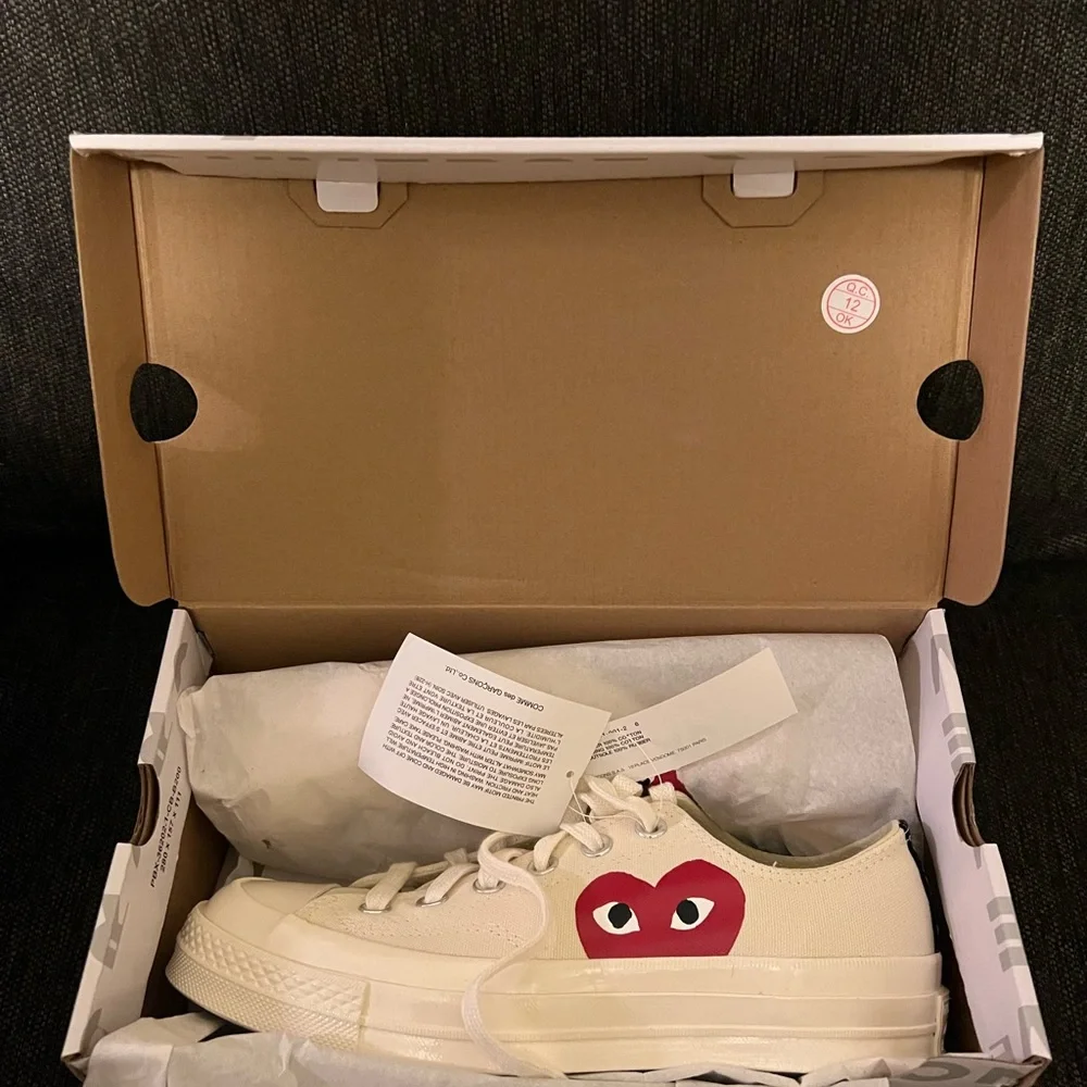 CONVERSE X COMME DES GARCONS PLAY ALL STAR CHUCK '70 OX - WHITE - Picture 5 of 7